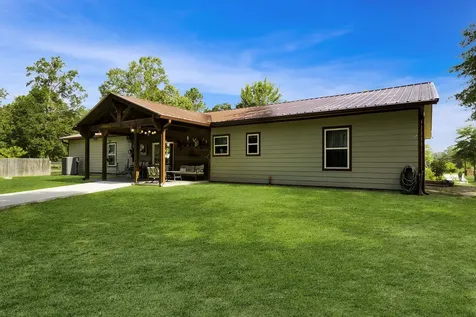 260 J T Smith Drive Corrigan TX 75939