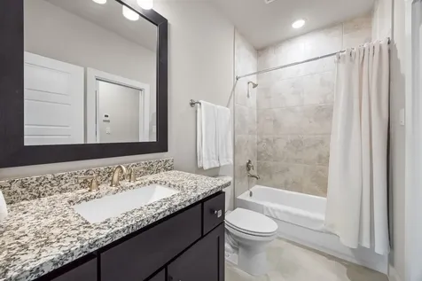 3211 Whispering Pecans Drive Fulshear TX 77441