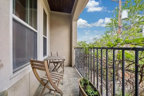1518 W Clay Street Houston TX 77019