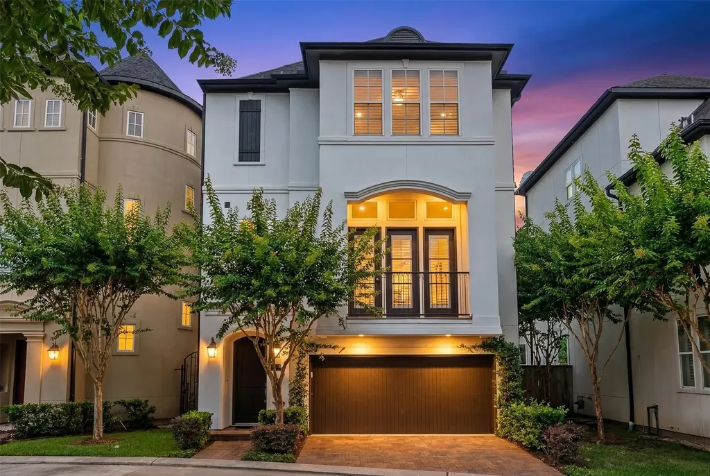 1736 Wrenwood Lakes Houston TX 77043