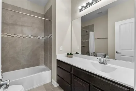 2414 Trocadero Lane League City TX 77573