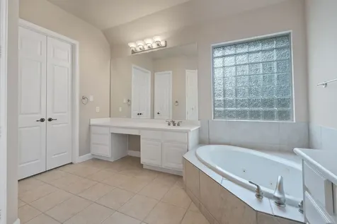 6119 Peachtree Hill Court Kingwood TX 77345