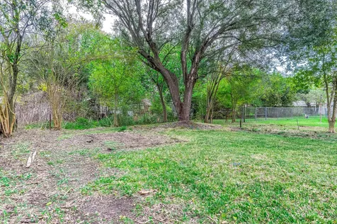 2809 5th Avenue N Texas City TX 77590