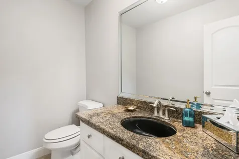 2204 Colorado Street Houston TX 77007
