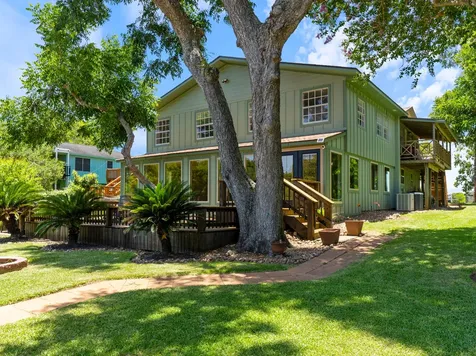 2007 Private Road 652 Sargent TX 77414