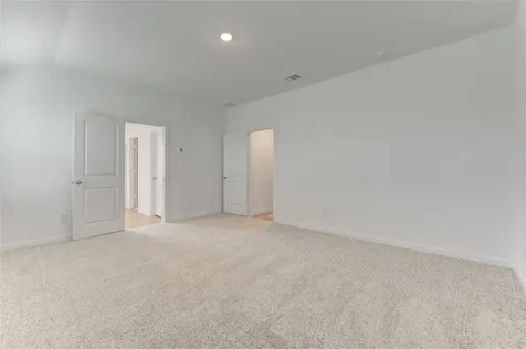 9014 Rose Water Trail Iowa Colony TX 77583