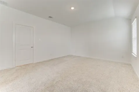 9014 Rose Water Trail Iowa Colony TX 77583