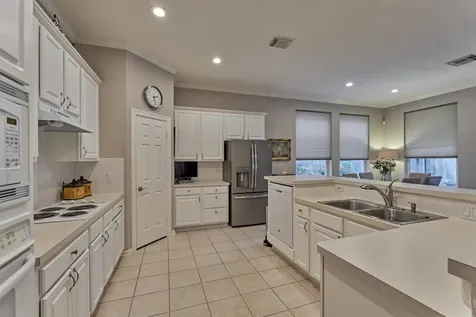 59 W Bellmeade Place The Woodlands TX 77382