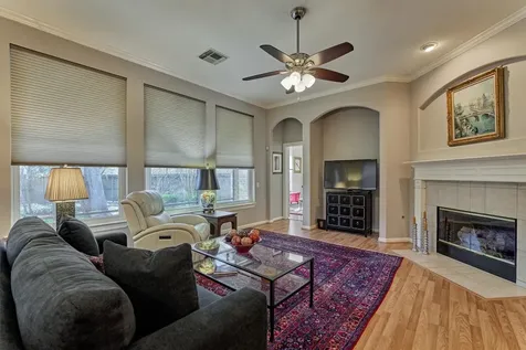 59 W Bellmeade Place The Woodlands TX 77382