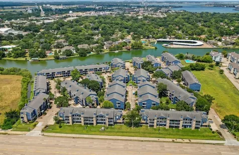 18519 Egret Bay Boulevard 1405 Webster TX 77058