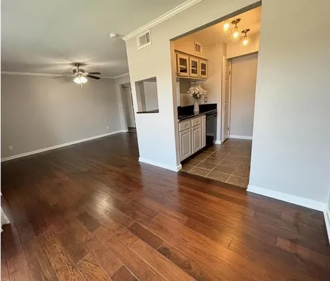 18519 Egret Bay Boulevard 1405 Webster TX 77058