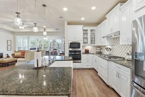 5803 Pedernales Bend Lane Fulshear TX 77441