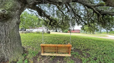 81 Private Road 3095 Shiner TX 77984