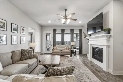 3205 High Meadow Street Seguin TX 78155