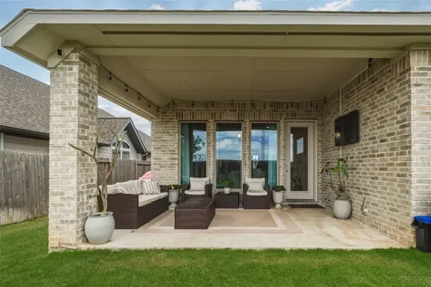3205 High Meadow Street Seguin TX 78155