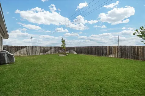 3205 High Meadow Street Seguin TX 78155