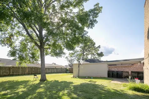 2822 Colonial Drive Sugar Land TX 77479