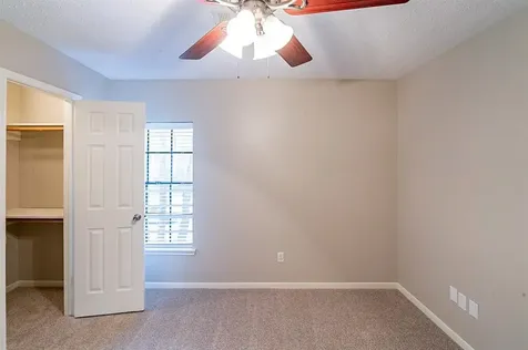 75 Breezy Point Place The Woodlands TX 77381