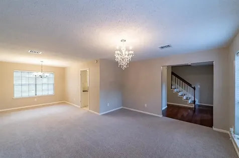 75 Breezy Point Place The Woodlands TX 77381