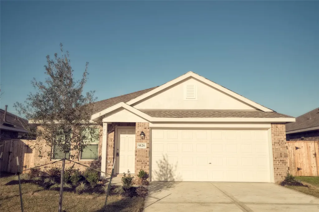 9126 Harvest Steel Drive Baytown TX 77521
