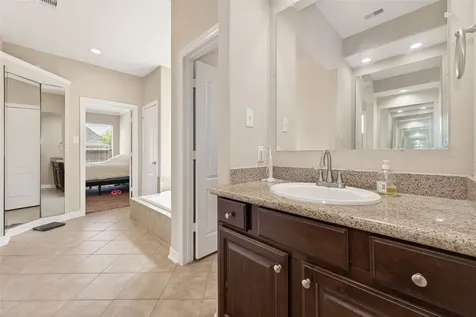 4311 Red Oak Grove Court Katy TX 77494