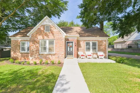 802 S Day Street Brenham TX 77833