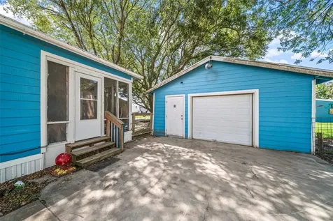 307 Center Street Matagorda TX 77457