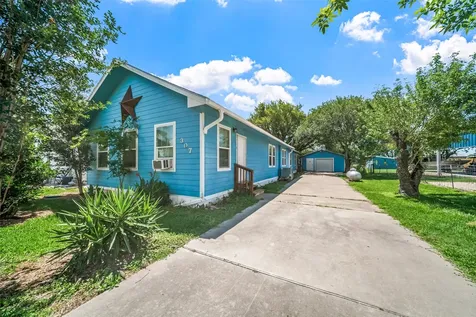 307 Center Street Matagorda TX 77457
