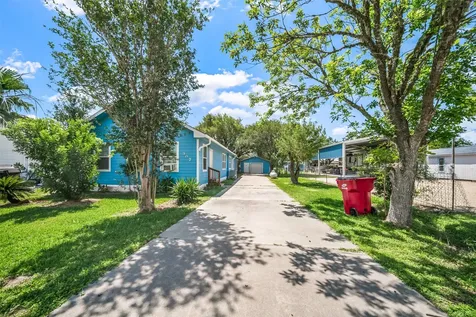 307 Center Street Matagorda TX 77457