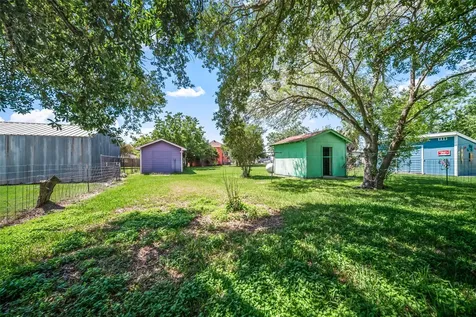 307 Center Street Matagorda TX 77457