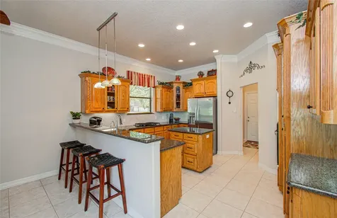 805 Enchanted Oaks Drive Angleton TX 77515