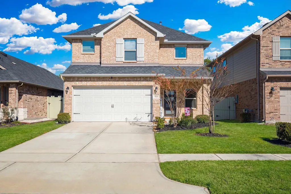 9221 Inland Leather Lane Conroe TX 77385