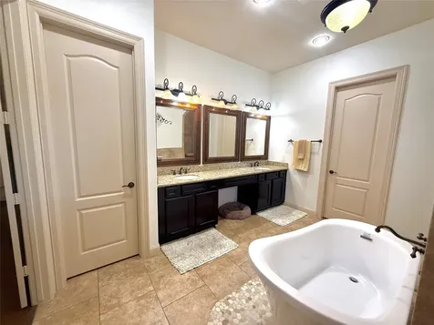 8424 Kings View Court Montgomery TX 77316