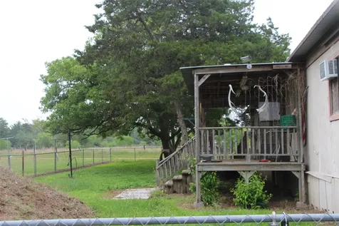 110 Concho Trail La Grange TX 78945