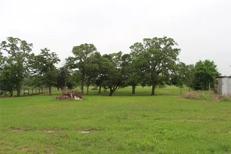 110 Concho Trail La Grange TX 78945