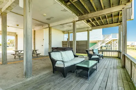 22509 Kennedy Drive Galveston TX 77554