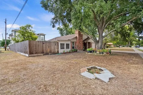 2003 Counter Point Drive Houston TX 77055