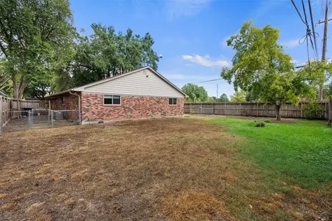 2003 Counter Point Drive Houston TX 77055