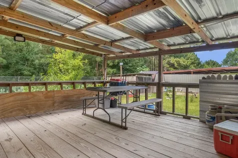 519 Road 7000 Cleveland TX 77327