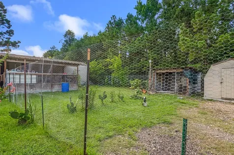 519 Road 7000 Cleveland TX 77327