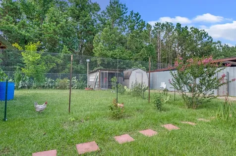 519 Road 7000 Cleveland TX 77327
