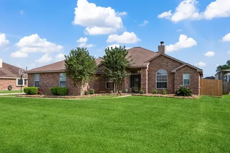 2010 Caroline Avenue Baytown TX 77523