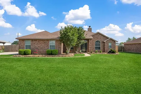 2010 Caroline Avenue Baytown TX 77523