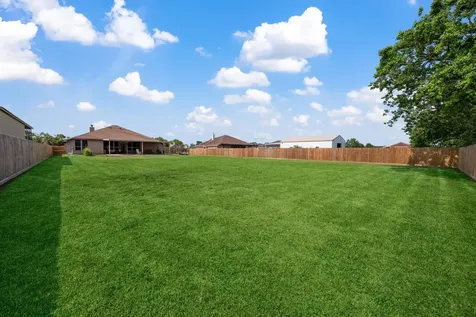 2010 Caroline Avenue Baytown TX 77523