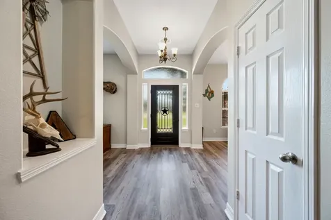 2010 Caroline Avenue Baytown TX 77523