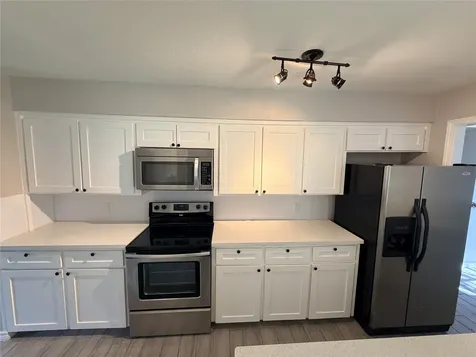1607 Chestnut Ridge Road Houston TX 77339