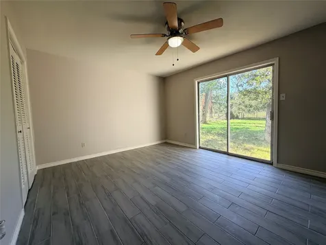 1607 Chestnut Ridge Road Houston TX 77339