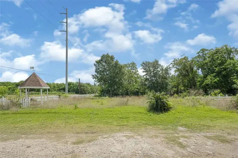 301 N 13th Street La Porte TX 77571