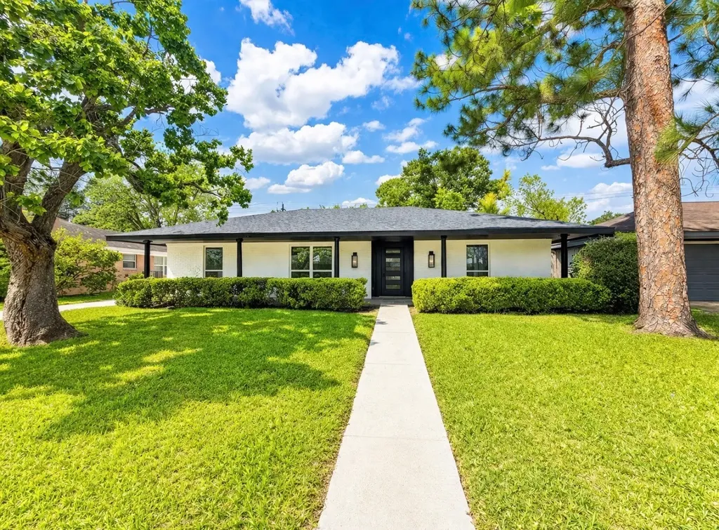 5642 Warm Springs Road Houston TX 77035