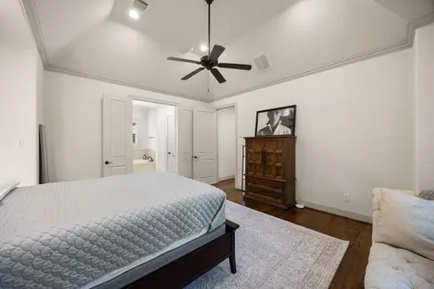 310 W Bell Street Houston TX 77019